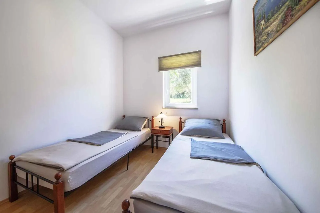Holiday Home In Drenje/Istrien 34626 Kroatien